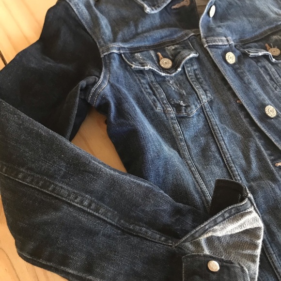 Slim Fit Denim Jacket Like New - Picture 5 of 7